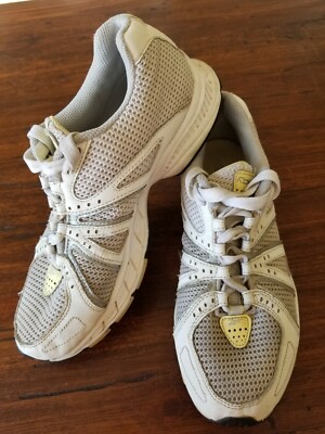 Reebok DMX Ride Women's White Athletic Running Shoes Size 8.5, Good Condition