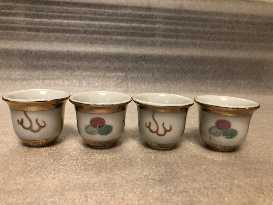 Jingdezhen, juego de camiseta para el emperador, olla, taza, bandeja, antigüedad, productos de lujo chinos Foto 4 de 4