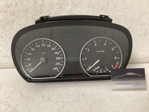 BMW 1er Kombiinstrument Tacho ca. 128Tsd km Tachometer  697464501  102493231