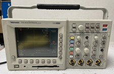 Tektronix TDS 3034 Four-Channel Color Digital Storage Oscilloscope