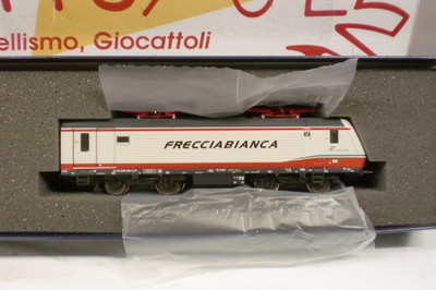 VITRAINS 2261 - FS LOKOMOTIVE E. 464 393 - Liv. WEISSER PFEIL - HO