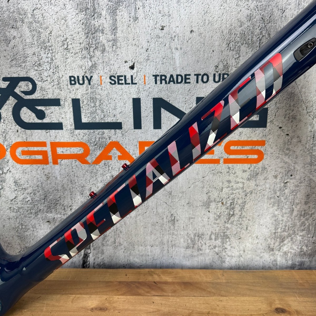 Low Mile! Specialized Allez Sprint Disc 56cm Lumberjack Alloy Bike
