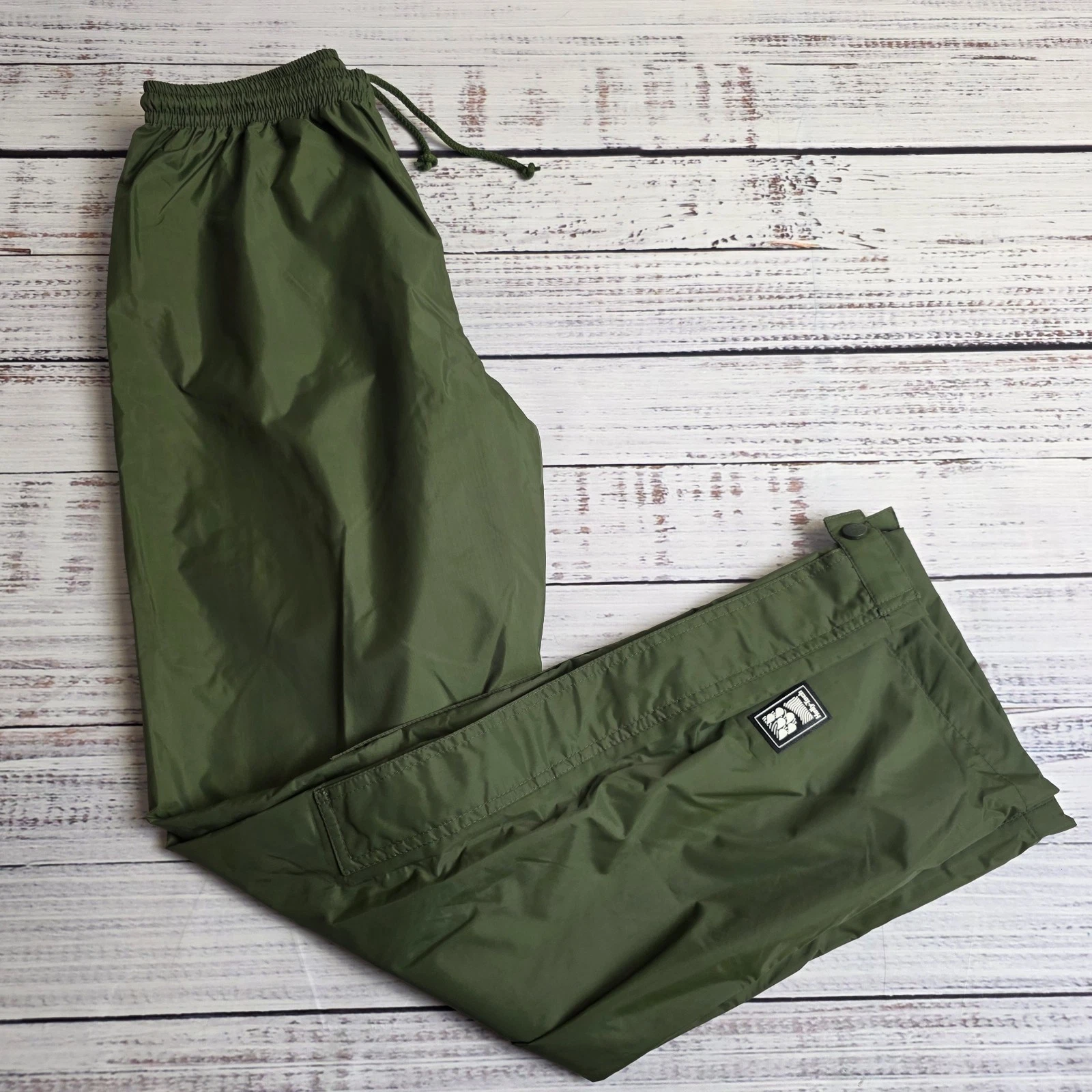 Helly Hansen Helly Tech Waterproof Nylon Ski/Rain/Snow Packable Pants Mens Small
Opens in a new wind