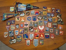 Joli Lot D'anciens Et Divers  Ecussons tissu ( Sac a Dos Scouts )