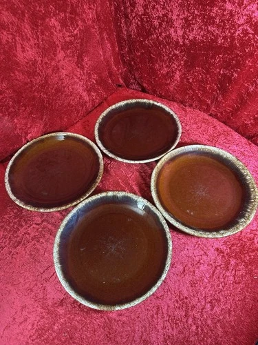 Vintage Set of 4 Hull Pottery Brown Drip Oven Proof 8" Salad Dessert Plates!!!