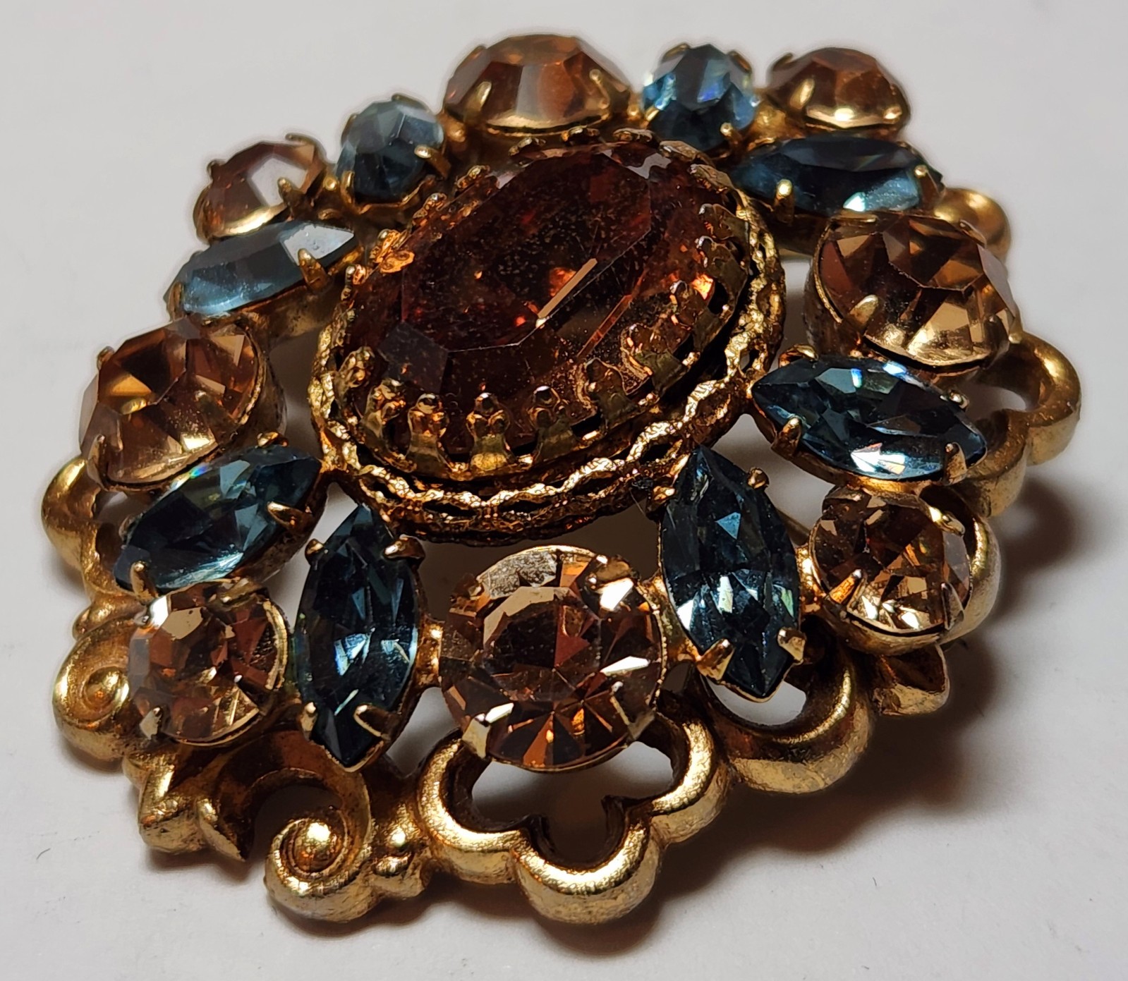 Regency Multi colored stone Pin, designer  Costum… - image 2