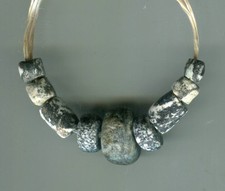 Perles de commerce africain anciennes anciennes perles de pierre de granit Dogon anciennes Djenne Mali