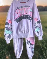 Disney Minnie Mouse Sweatsuit Girls Size 10/12 Large Lavender Multicolor Print