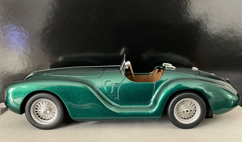 Ferrari 815 Auto Avio Costruzioni Spider 1940 1/18 Tecnomodel - Immagine 3 di 4