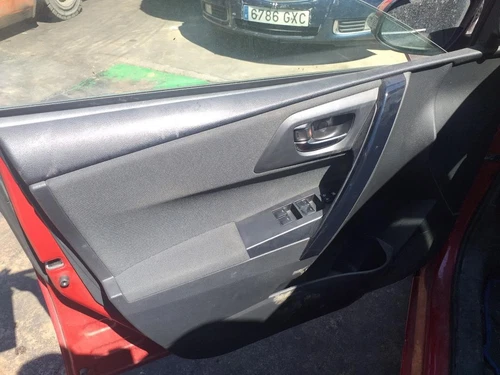 8273012X80A Caja Reles/Fusibles para TOYOTA AURIS (E18) 2016 8806722 - Imagen 8 de 10