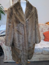 Dennis Basso Absolutely Beautiful Faux Soft Fur Honey Brown Coat Size Xl