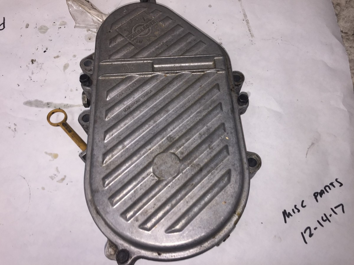 Ski-doo MXZ REV Summit 440 600 800 Chaincase Assy w/gears & chain