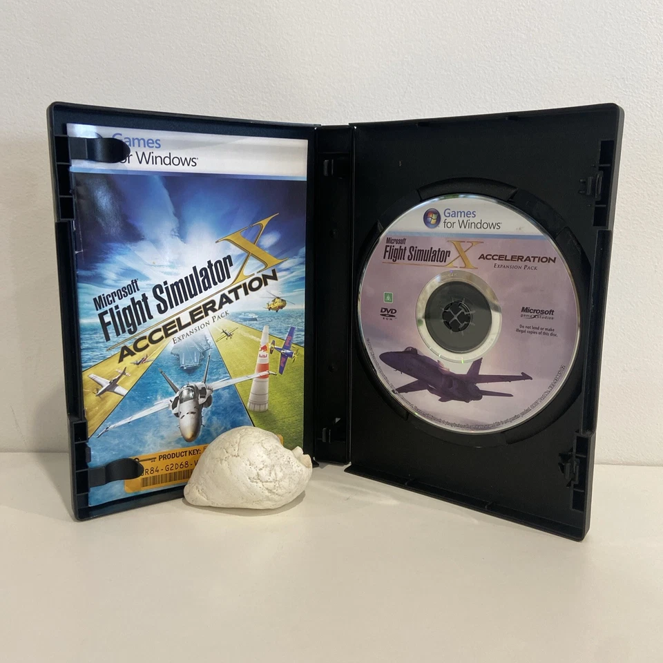 Microsoft Windows | Flight Simulator X Acceleration Expansion Pack - Preowned - Image 3 of 3