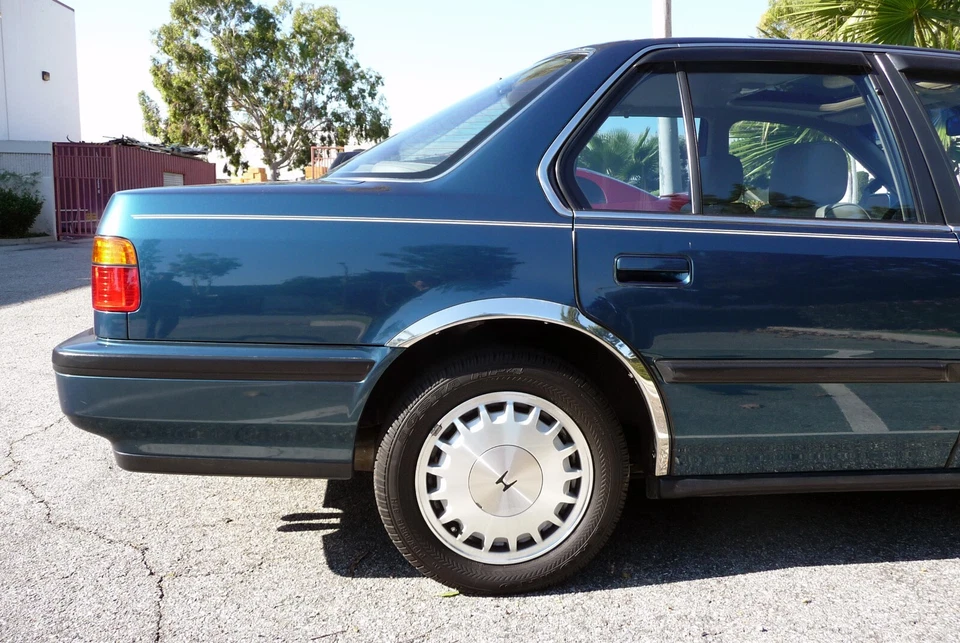 Moldura de guardabarros para Honda Accord sedán/carro 1990-1993 4 puertas 4 piezas, TFP HA-06 Foto 2 de 3