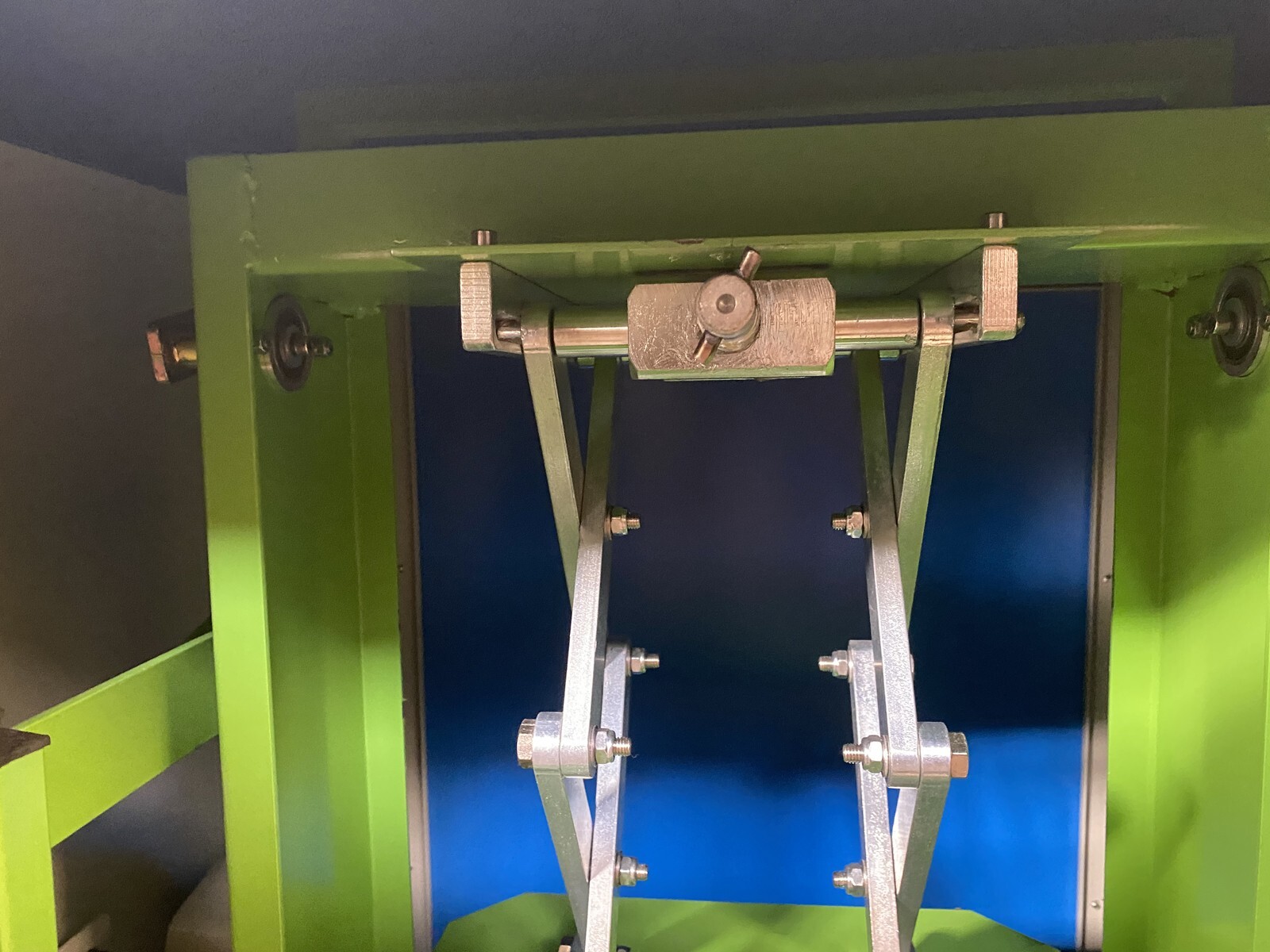 1 PC 110V Automatic Paint Mixer Shaker Max 5.28 GAL Manual Clamping