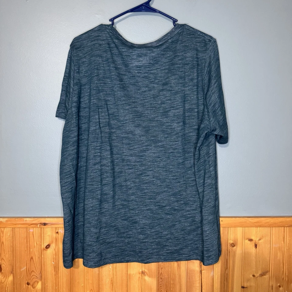 Nike Mujer Talla 2XL Big Swoosh Dri-Fit Camiseta Verde Ligera Usada en Excelente Condición Foto 3 de 3