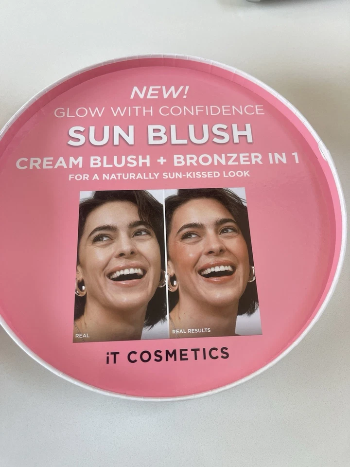 IT Cosmetics Sun Blush Set Cream Blush + Bronzer w/ Brush NEW SEALED Gift Box - Image 3 of 4