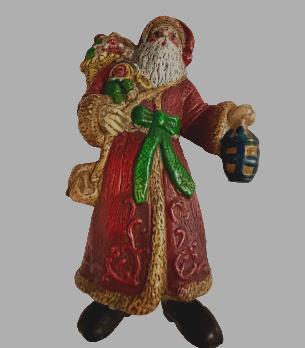 1968 Year Manufactured Collectible Holiday & Seasonal Figurines