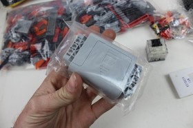Lego Creator 4895 Motion Power INCOMPLETE?