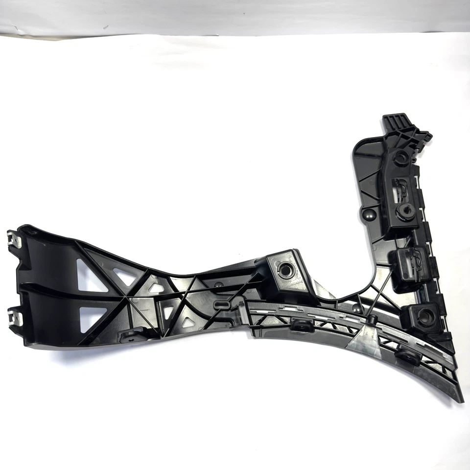 Оригинальная задняя левая монтажная рейка для Mercedes Benz GLC63 AMG S 2018–2021 A2538805105 - Изображение 4 из 4