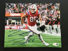 HUNTER HENRY AUTOGRAPHED NEW ENGLAND PATRIOTS 8X10 PHOTO JSA AUTHENTICATED