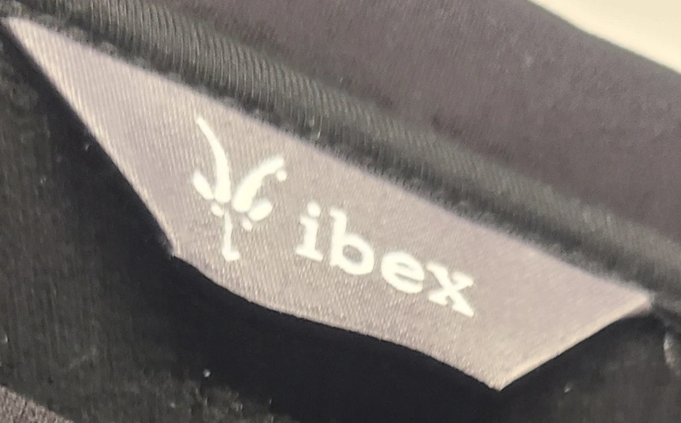 Ibex Black Long Sleeved Merino Wool Shirt Mens Foto 2 de 4