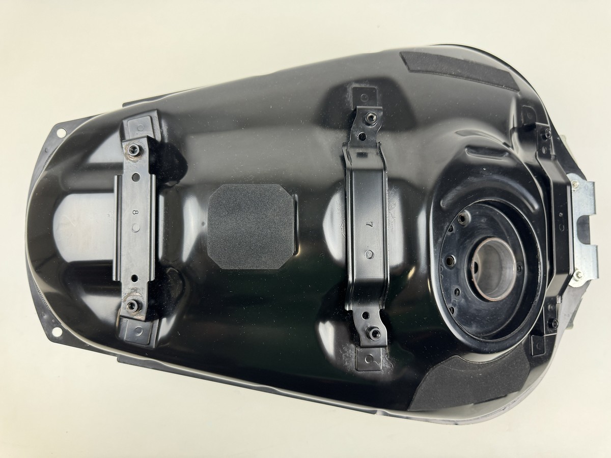 YAMAHA XSR900 XSR 900 RN43 Gas Tank Fuel Petrol Tank 2016-2020 | eBay