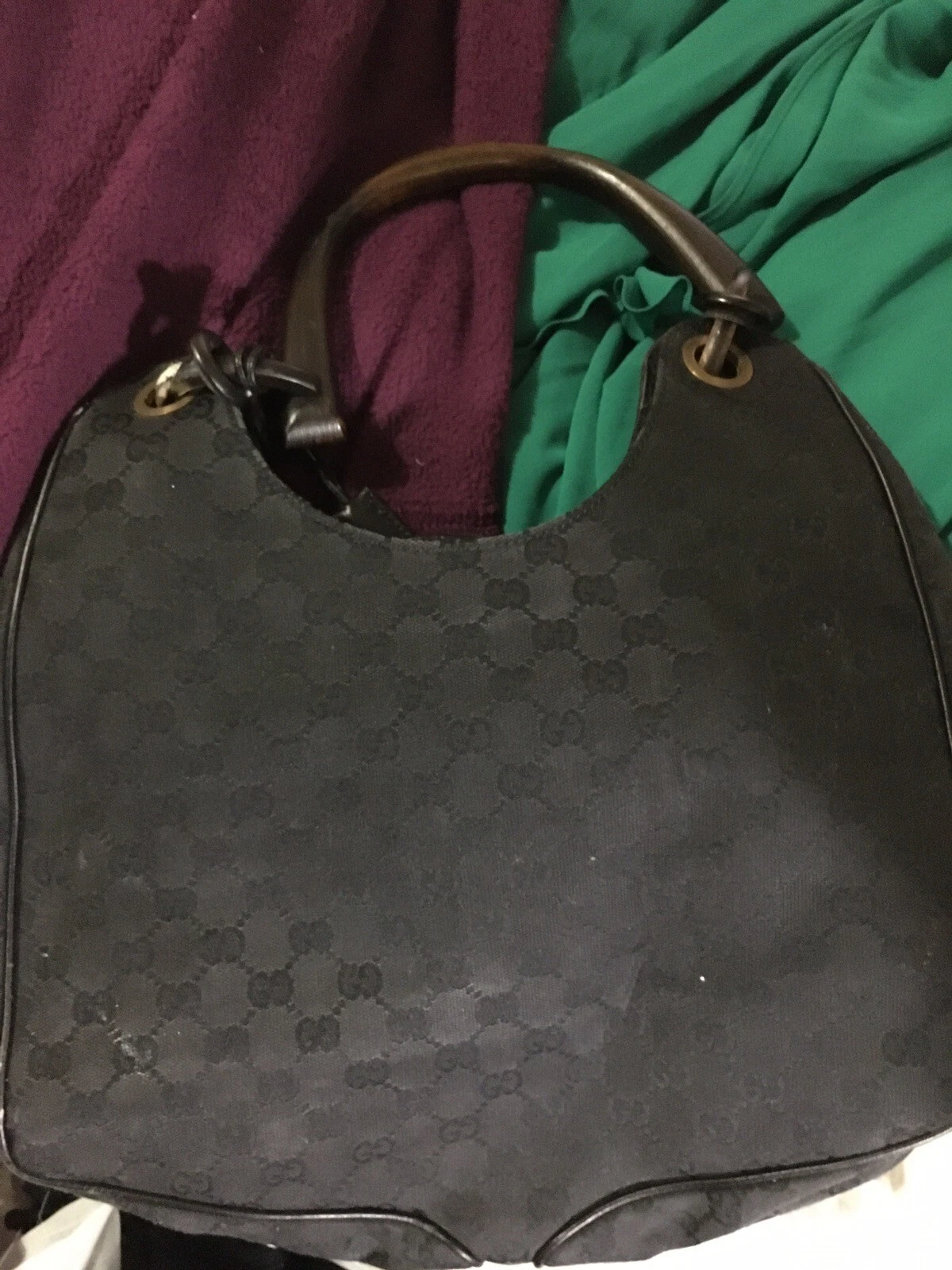 Sac Gucci logo noir 1064494 002404