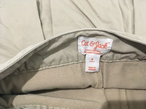CAT & JACK GIRLS SCHOOL UNIFORM SIZE 6 / KHAKI SKORT / SKIRT WITH SHORTS - Picture 6 of 6