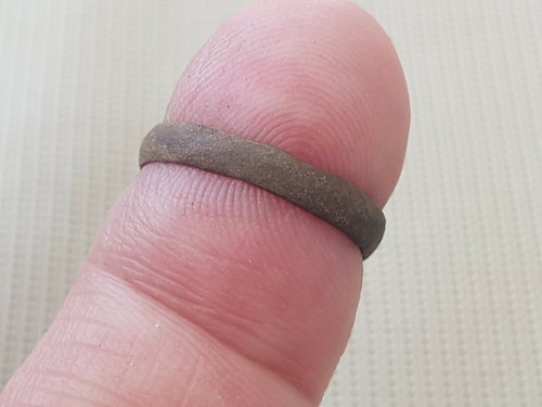 Superb very rare Roman copper alloy child's ring. Please read description. L113r