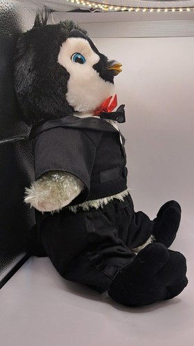 Happy Feet 2 Build A Bear Penguin With Wedding Suit Retired 2011 - Picture 8 of 11