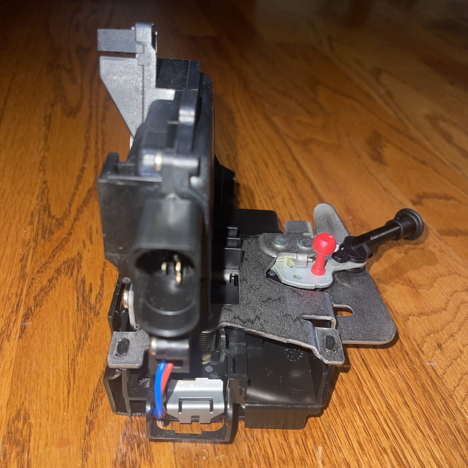Lamborghini Gallardo DOOR LOCK LEFT DRIVER 4B1837015G (DOUBLE LOCK) OEM