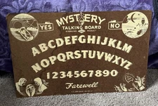 VINTAGE 1940'S OUIJA BOARD MYSTERY TALKING BOARD E.S. LOWE COMPANY 22” X 14”