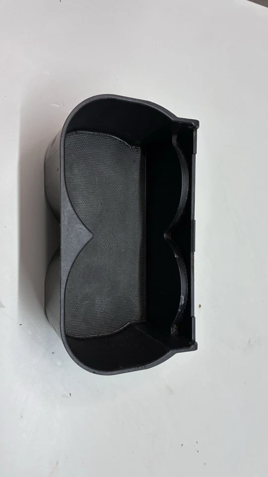 Infiniti G35 2004-2007 cupé portavasos delantero inserto automático Foto 4 de 4