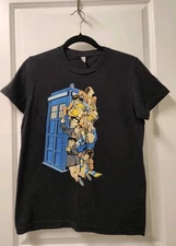 Doctor Who Regenerations First 9 Doctors in the Tardis Black T- Shirt Youth XL