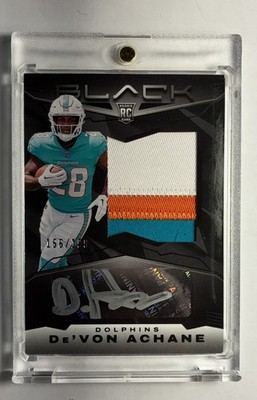 2023 Panini Black Rookie Patch Autographs De'Von Achane #201 /199 (AU, MEM, RC)