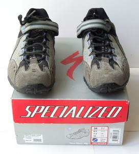 SPECIALIZED Tahoe Womens Cycling Shoes +SPD Size 8.5 USA / 39 EU with SPD Cleats