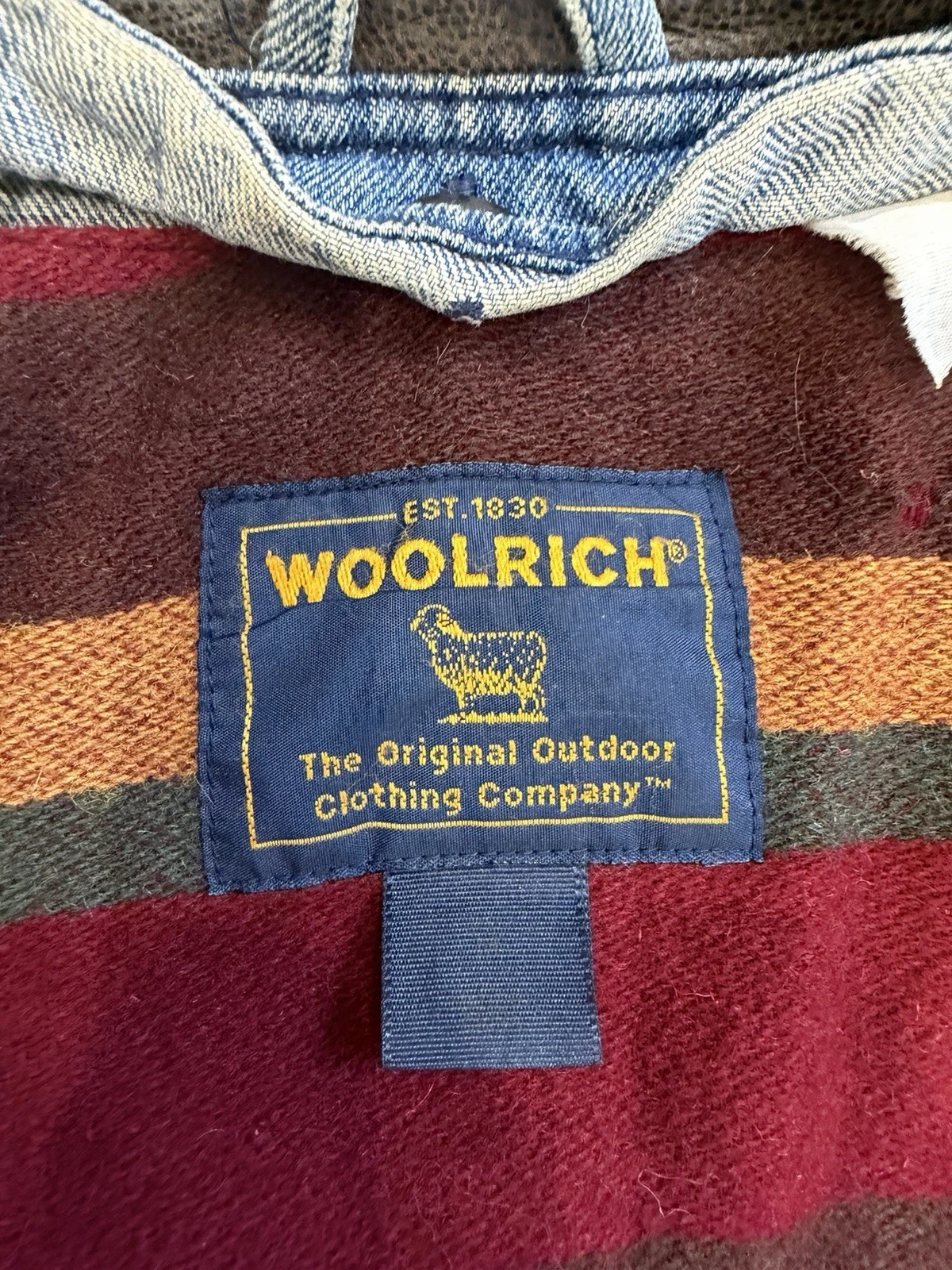 Vintage Woolrich Denim Chore Coat Blanket Lined Mens Size Large - product detail image 5
