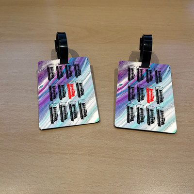 Personalisierte Kofferanhänger, beidseitig bedruckt, abstraktes Handybox Design.