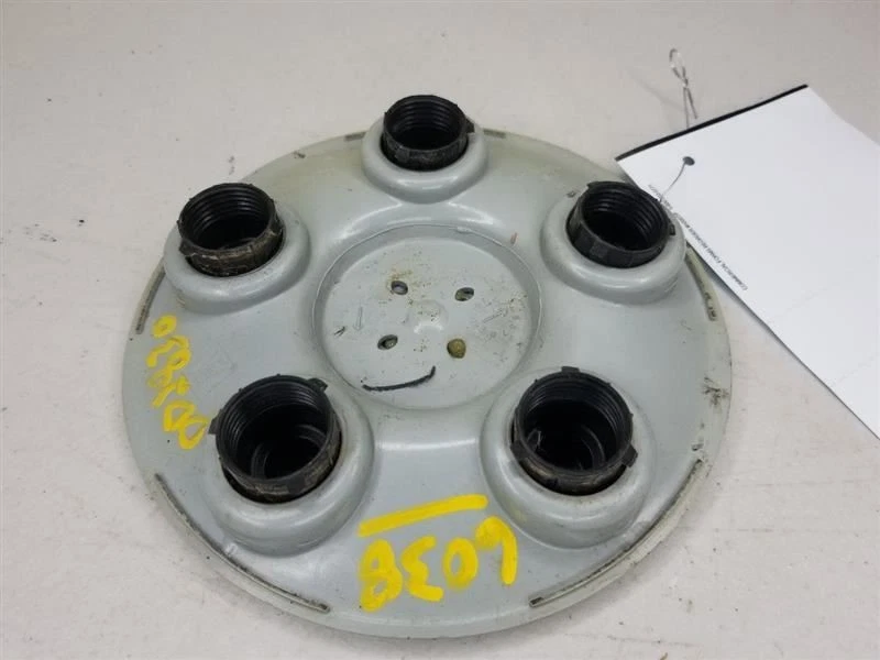 2000-2002 Oldsmobile Intrigue Wheel Cover Center Cap Hubcap 9593499 - Image 2 of 4