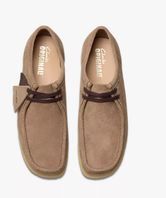 ✓🆕🚚Express Clarks Mens Wallabee Wolf Brown Suede | | eBay