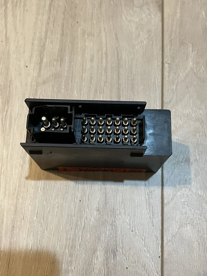 90-95 梅赛德斯 R129 SL320 SL500 500SL 闪烁危险警告控制单元 原始设备制造商 — 第 4/4 张图片