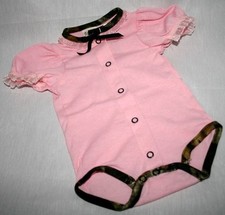 Pink Mossy Oak Camo Lace Baby Diaper Shirt, Easy On Snap