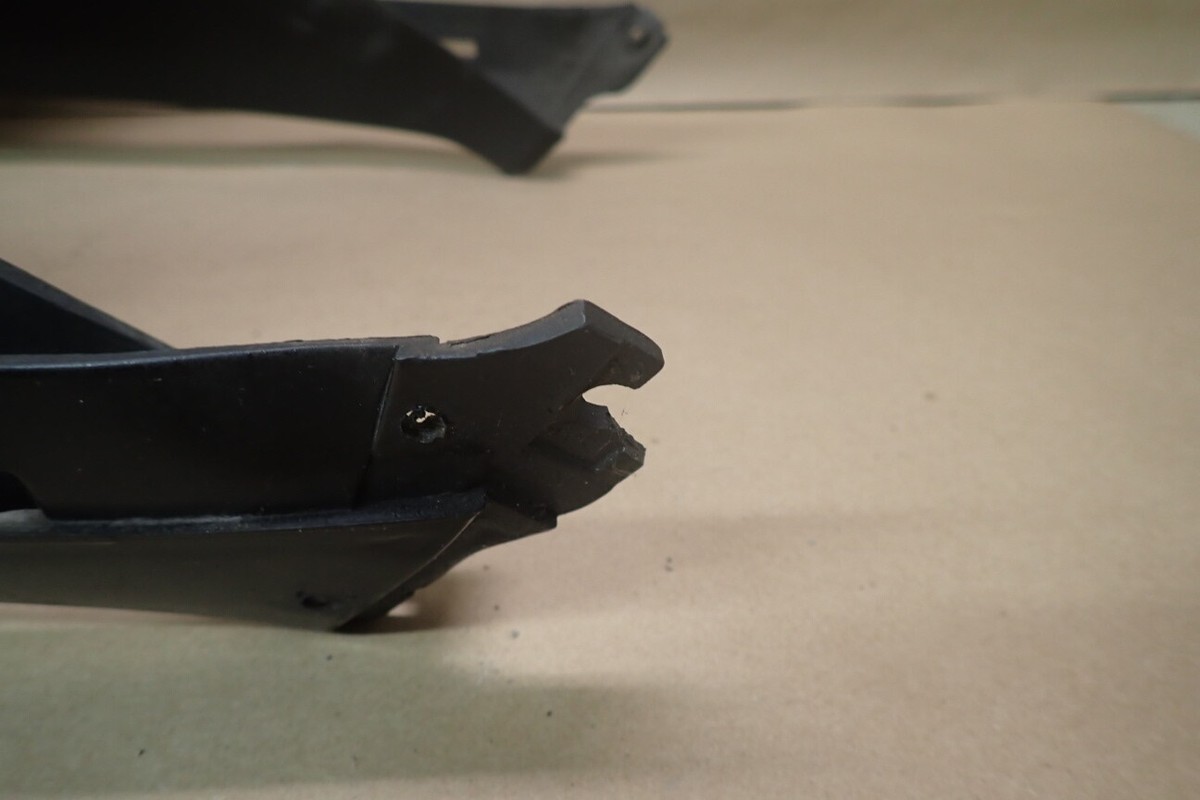 1989 KAWASAKI ZX1000-B FRONT UPPER COWL COWLING FAIRING PLASTIC