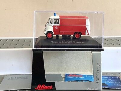  Schuco 25786 1:87 MB L-319 Feuerwehr ''Frankfurt a. Main''  (EX260-11R4/2/3)