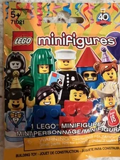 LEGO Minifigures 71021 Series 18 Pack