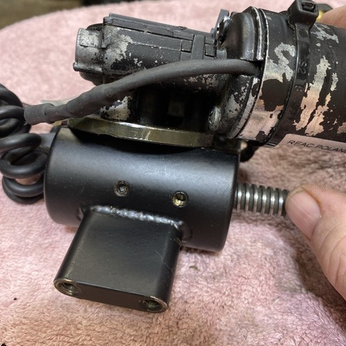 Quantum Q6 Edge LEG Lift Actuator REAC Poland LL3001/41 24VDC - Tested LL-3001 - Picture 10 of 17