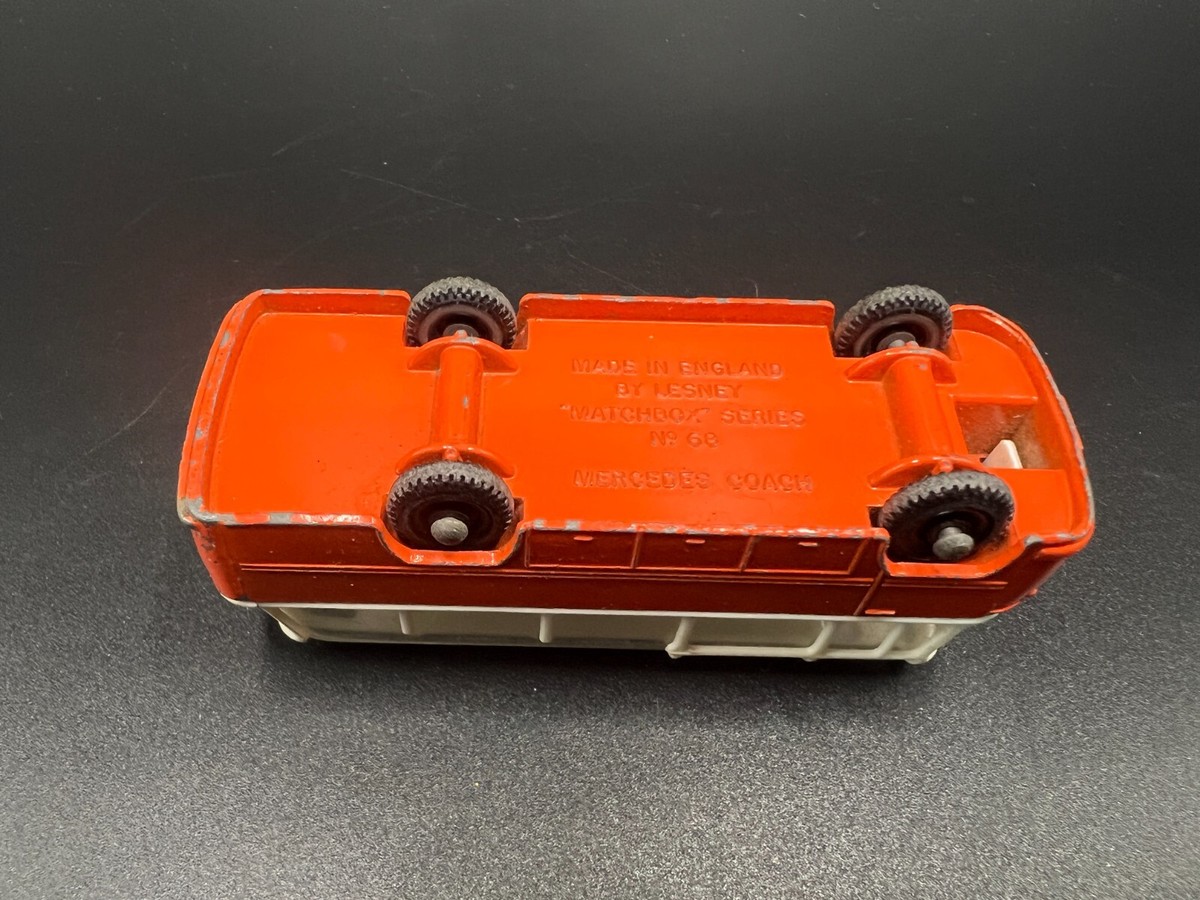 マッチボックス No.68 MERCEDES COACH Matchbox Mercedes Coach Bus No 68 Orange/White Lesney