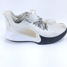 Nike Mamba Fury White Metallic Gold for Sale | Authenticity