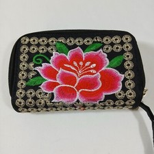 Embroidered Womens Wallet Pink Rose Wristlet Zipper Brand New